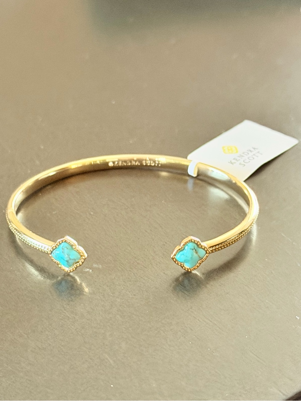 KENDRA SCOTT 14K Gold Plated Mallory Variegated Turquoise Magnesite Bracelet